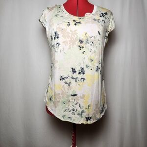 Nue Options Pastel Floral Short Sleeve Top